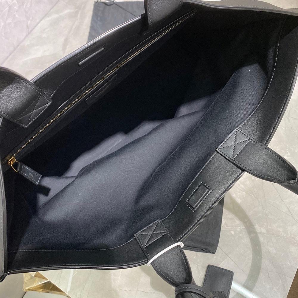 Modern Tote Bag – Limited Edition