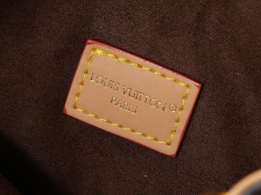 Modern Refined Gold Monogram Leather Shoulder Bag