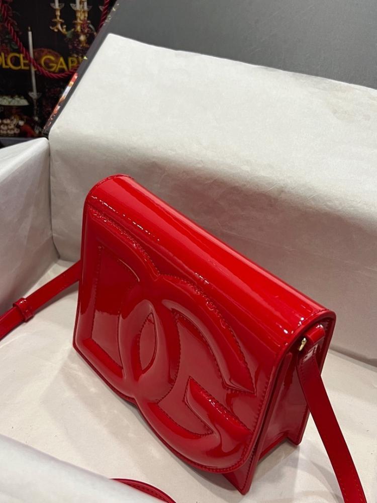 Italian-Inspired Elegant Quilted Leather Crossbody Bag