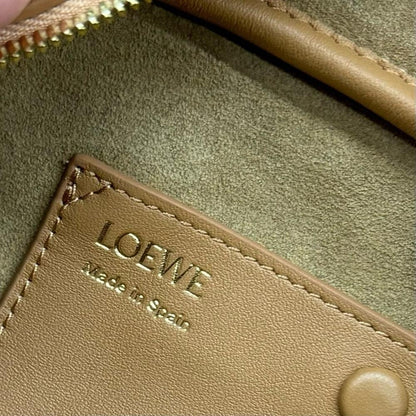 Bobby Leather Shoulder Bag