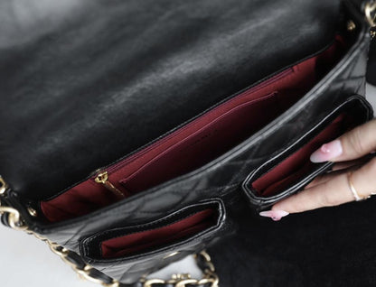 Classic Elegant Leather Top Handle Bag