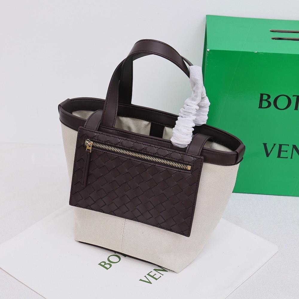 Elegant Premium Crossbody Bag