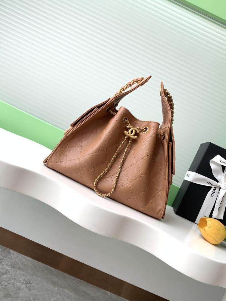 Classic Gold Shoulder Bag