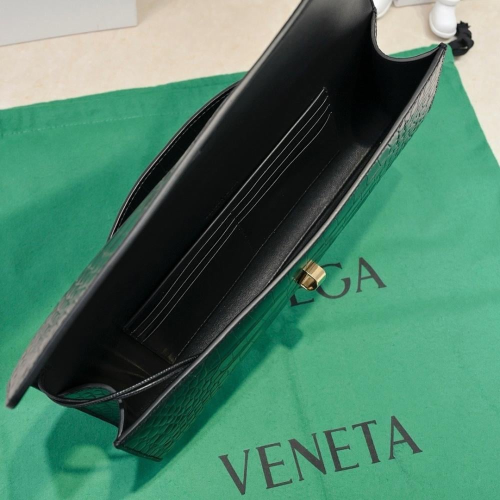 Modern Leather Top Handle Bag