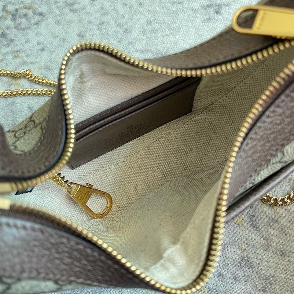 Classic Shoulder Bag – Limited Edition
