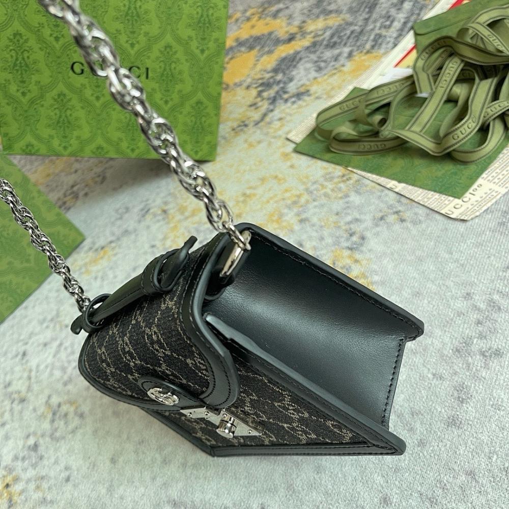 Stylish Crossbody Bag – Limited Edition