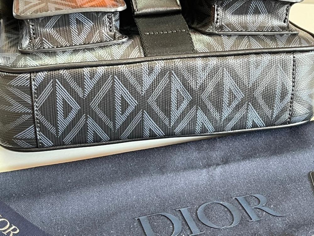 Italian-Inspired Luxury Grey Leather Shoulder Bag
