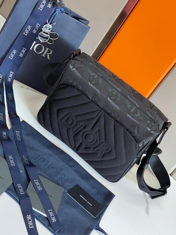 Stylish Black Quilted Leather Shoulder Bag – Limited Edition