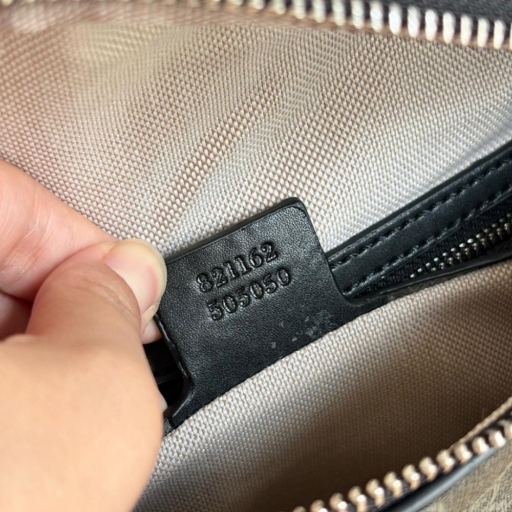 Modern Italian-Inspired Crossbody Bag