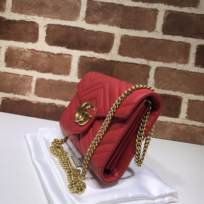 Classic Shoulder Bag