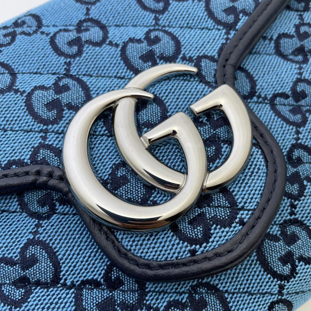 Classic Shoulder Bag