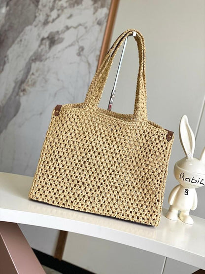 Modern Refined Woven Leather Top Handle Bag
