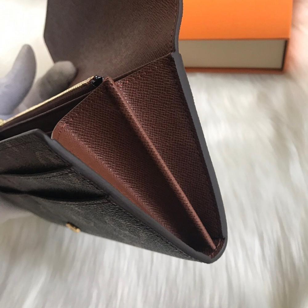 Italian-Inspired Luxury Wallet