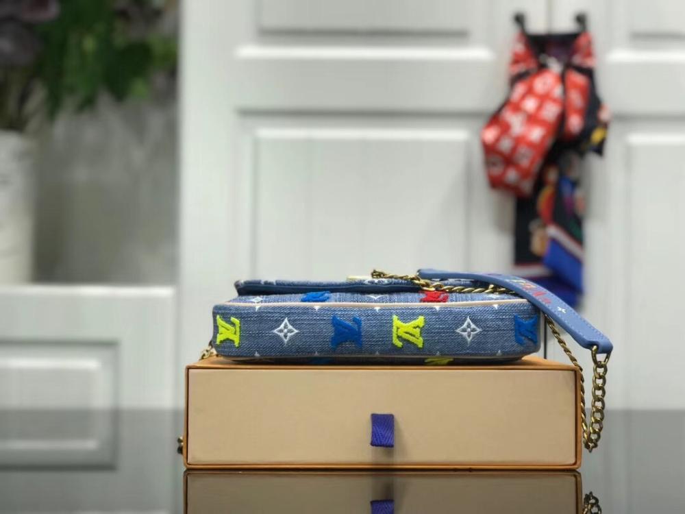 Elegant Top Handle Bag