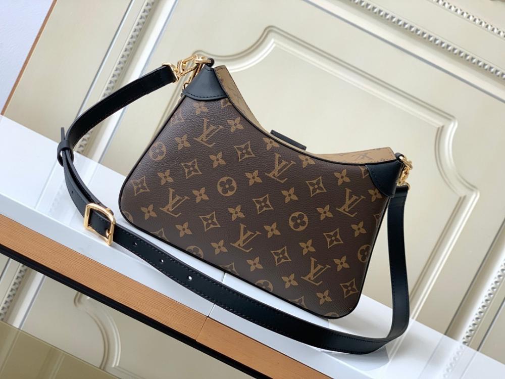 Luxury Stylish Woven Leather Shoulder Bag