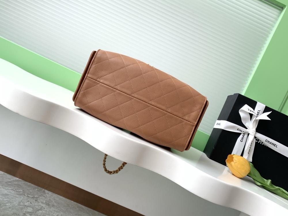Classic Gold Shoulder Bag
