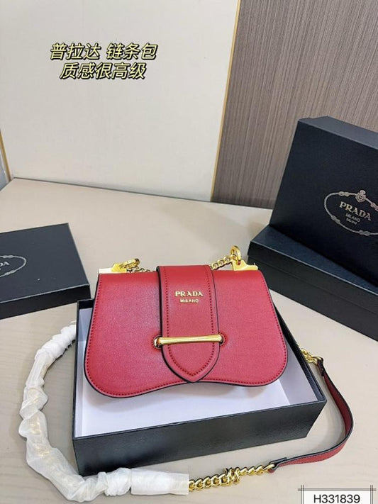 Elegant Shoulder Bag