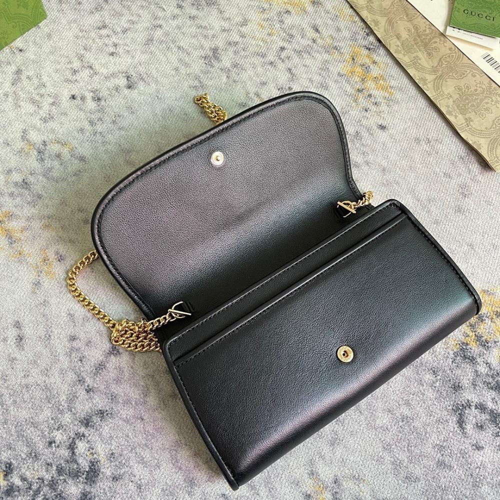 Modern Refined Shoulder Bag