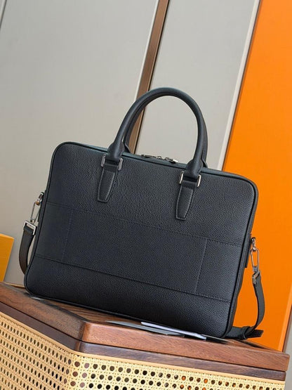 Modern Italian-Inspired Black Leather Crossbody Bag