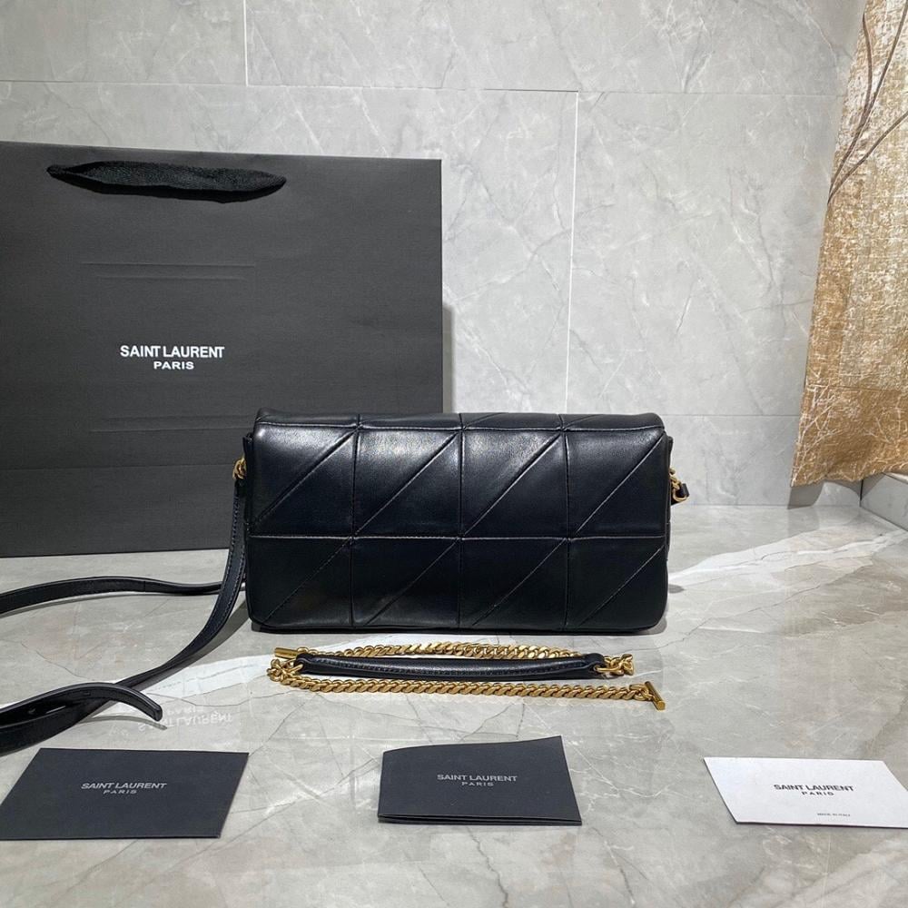 Modern Stylish Lambskin Shoulder Bag