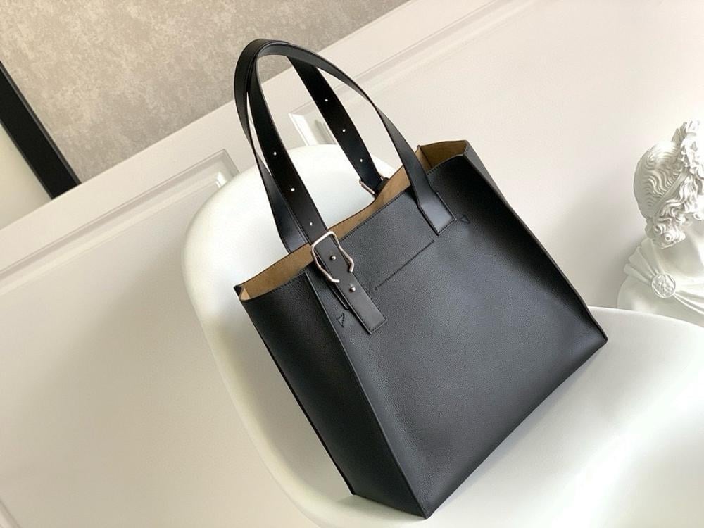 Stylish Leather Bag – Special Edition