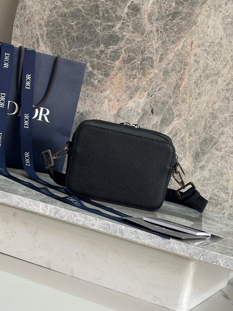 Luxury Elegant Black Quilted Calfskin Shoulder Bag