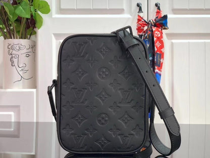 Classic Crossbody Bag