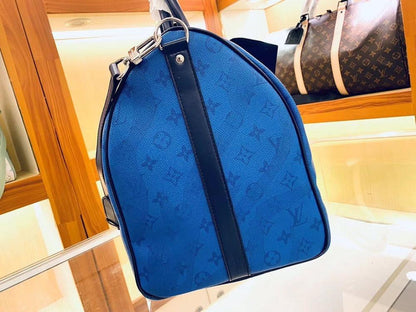 Stylish Leather Travel Bag – Limited Edition