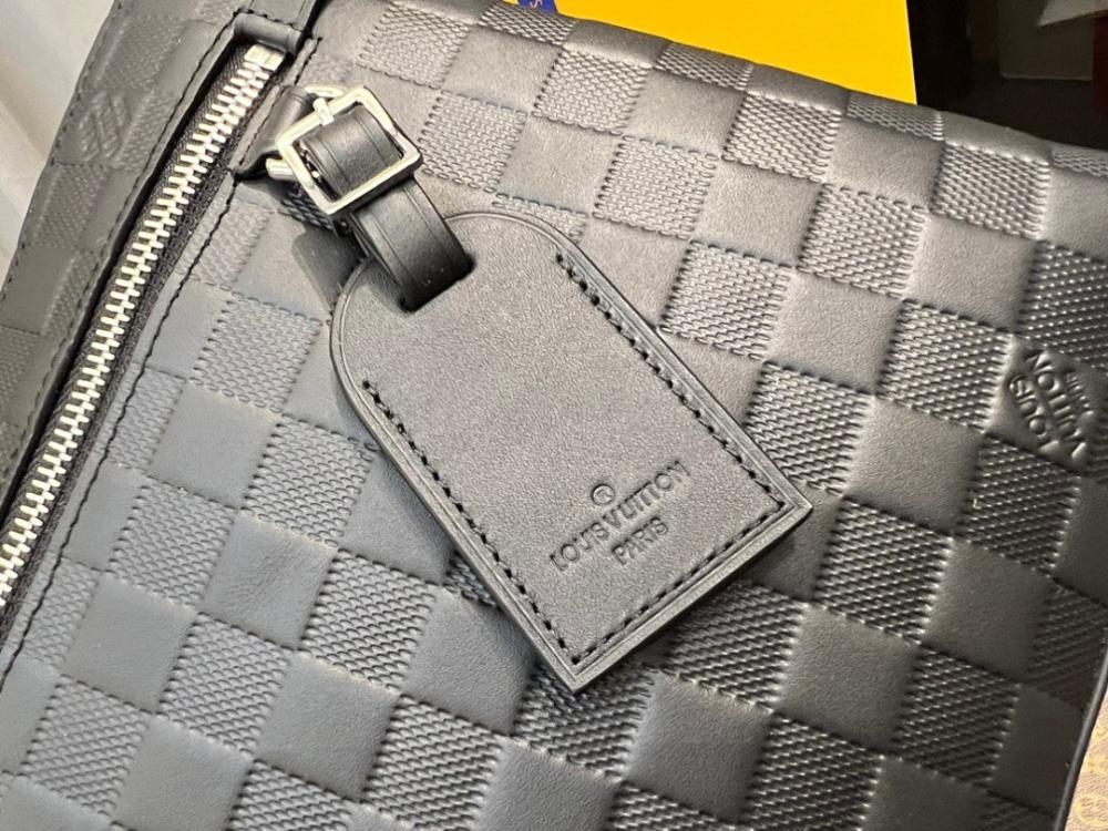 Luxury Quilted Leather Shoulder Bag – Special Edition