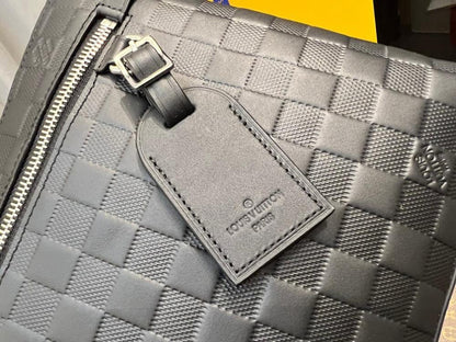 Luxury Quilted Leather Shoulder Bag – Special Edition