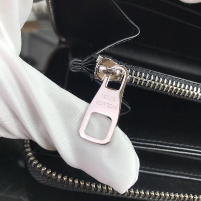 Elegant Wallet