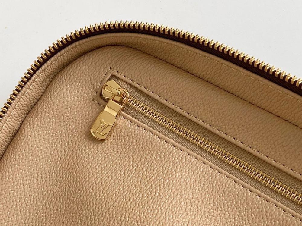 Modern Stylish Crossbody Bag