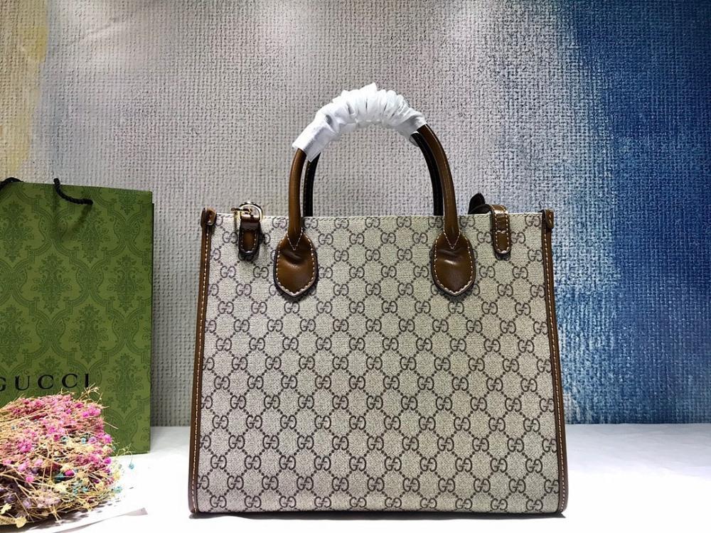 Modern Refined Shoulder Bag