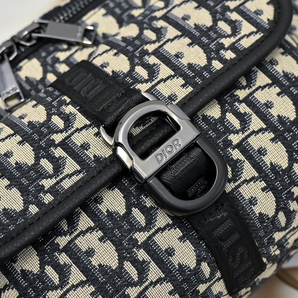 Modern Elegant Black Printed Leather Bag