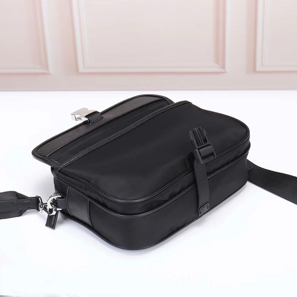 Modern Elegant Nylon Crossbody Bag – Limited Edition