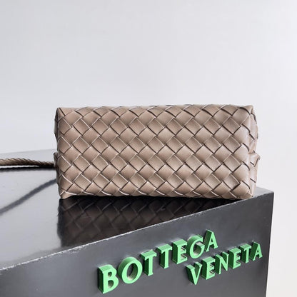 Classic Leather Top Handle Bag
