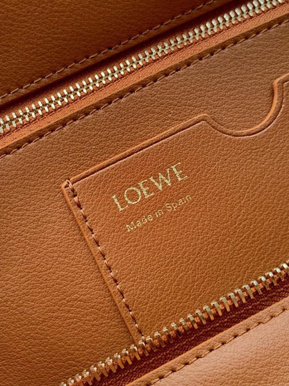 Elegant Gold Calfskin Bag – Limited Edition