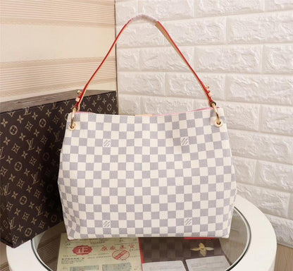 Modern Italian-Inspired Crossbody Bag