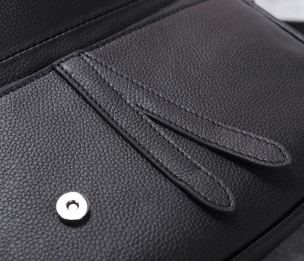 Stylish Refined Black Quilted Calfskin Crossbody Bag