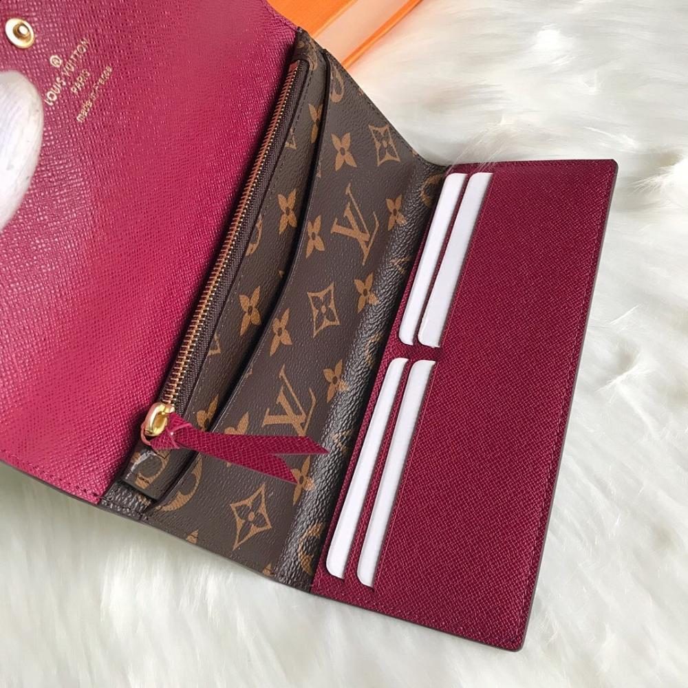 Elegant Stylish Quilted Wallet