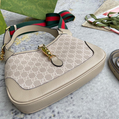Stylish Crossbody Bag – Limited Edition