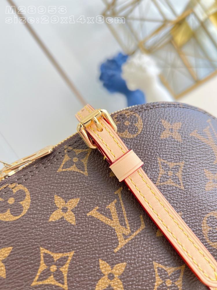 Classic Shoulder Bag