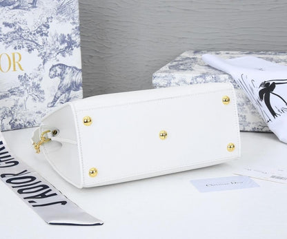 Elegant Premium Leather Shoulder Bag