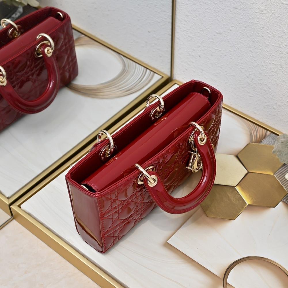 Italian-Inspired Stylish Leather Shoulder Bag