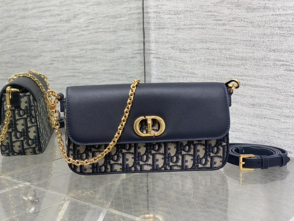Elegant Shoulder Bag