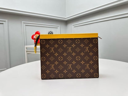 Classic Modern Canvas Top Handle Bag