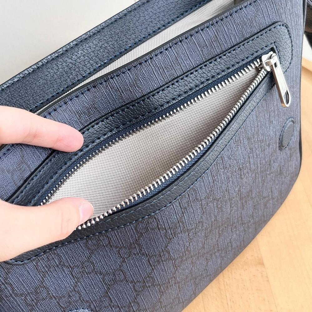Ophidia Quilted Shoulder Bag