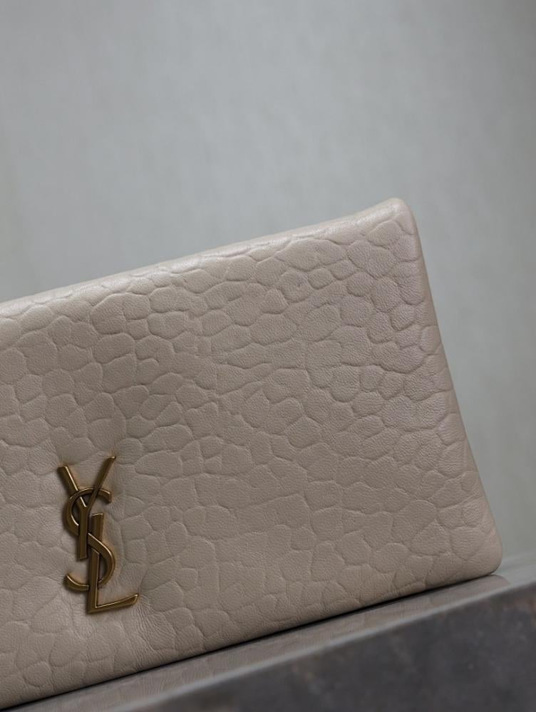 Italian-Inspired Elegant Lambskin Shoulder Bag