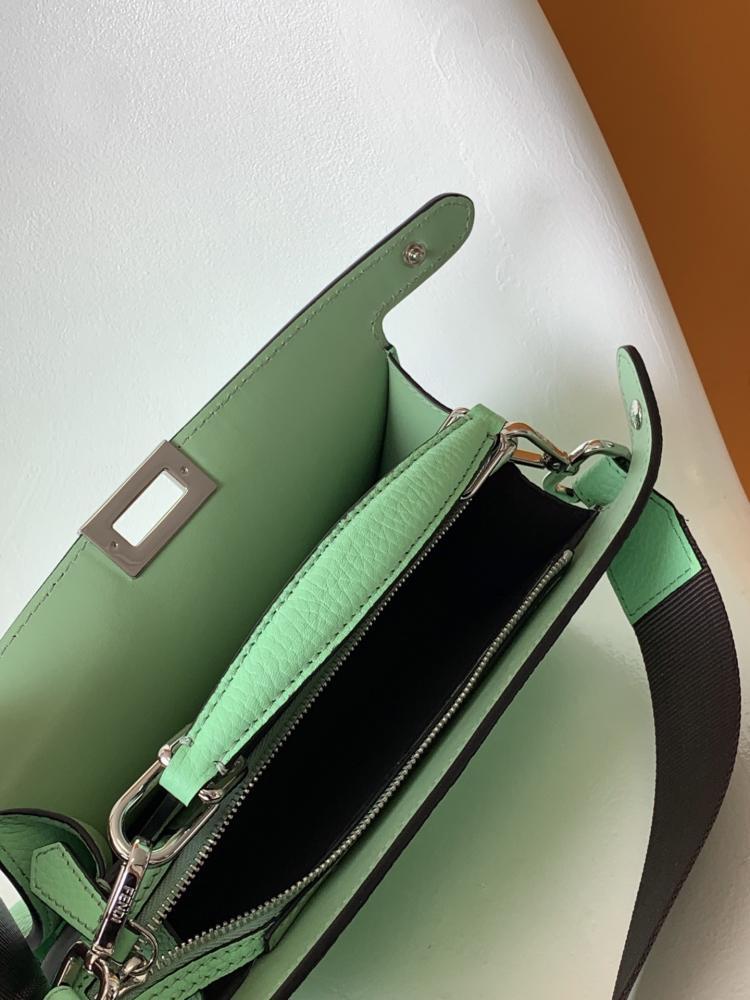 Classic Shoulder Bag