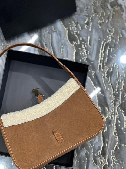 Luxury Refined Gold Shoulder Bag